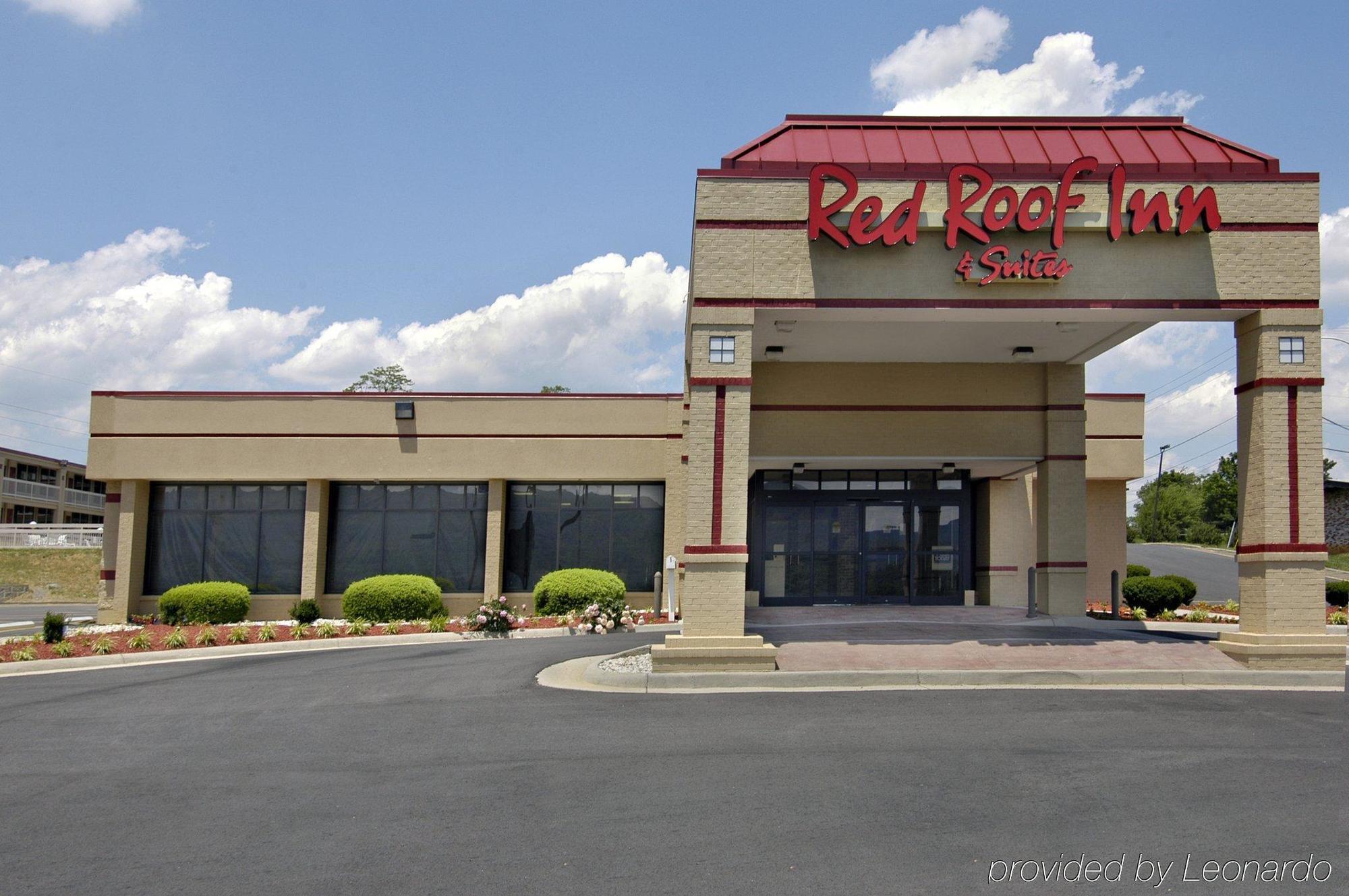 Red Roof Inn & Suites Wytheville Esterno foto